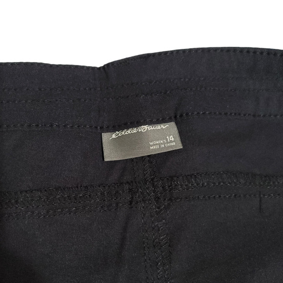 Eddie Bauer Black Athleisure Rainer Shorts Size 14 - Picture 9 of 11